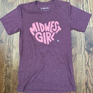 New Midwest Girl Tee T-shirt Size XS‎